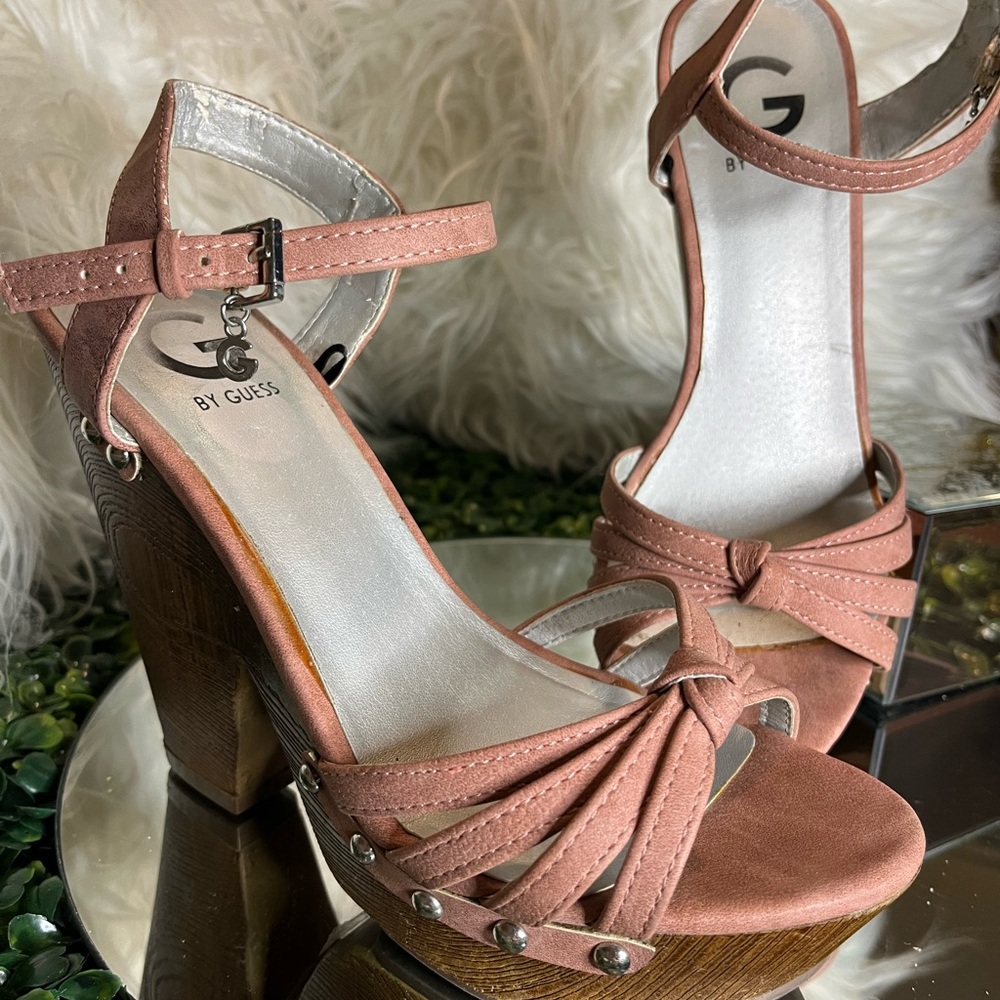 GUESS Women's Pink Strappy Heeled Sandals